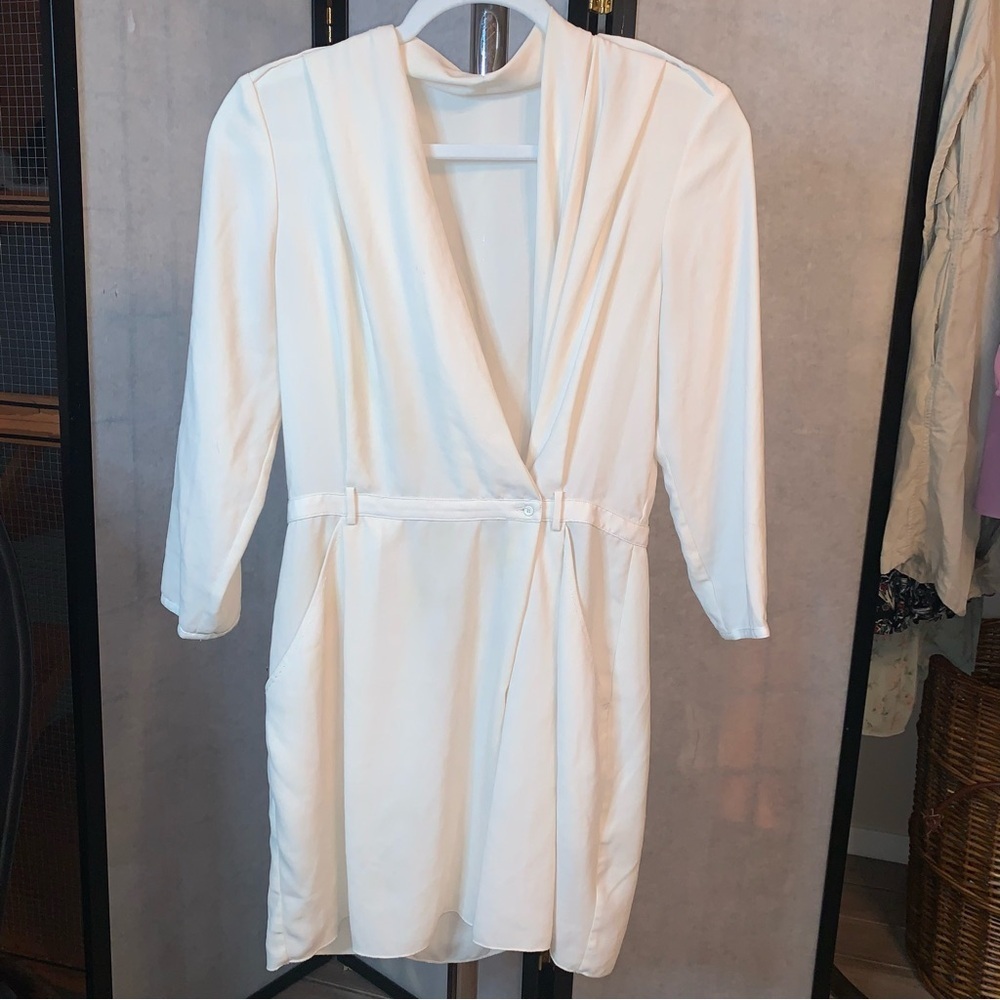 Aritzia Franca Dress - Picture 2 of 4
